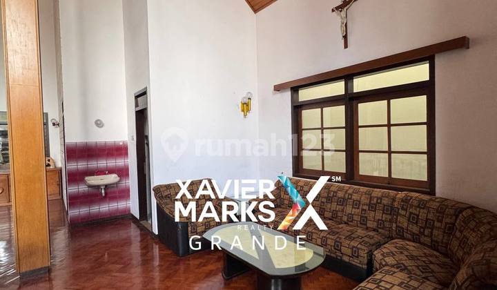 For Rent: Classic Modern Fully Furnished House on Pulau Pulau Street, Malang City