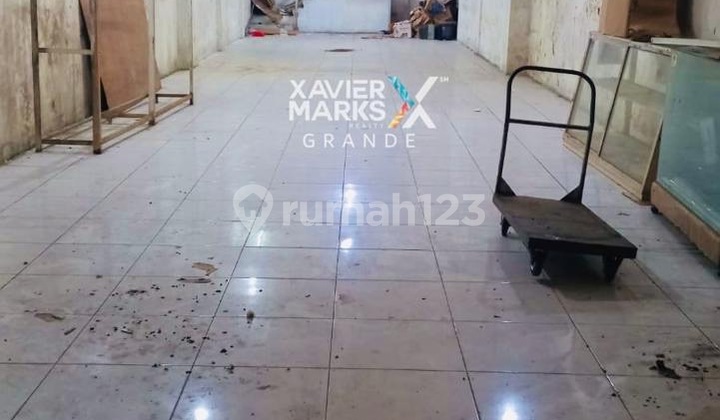 For Sale Shop House near Square & Main Market, Malang City