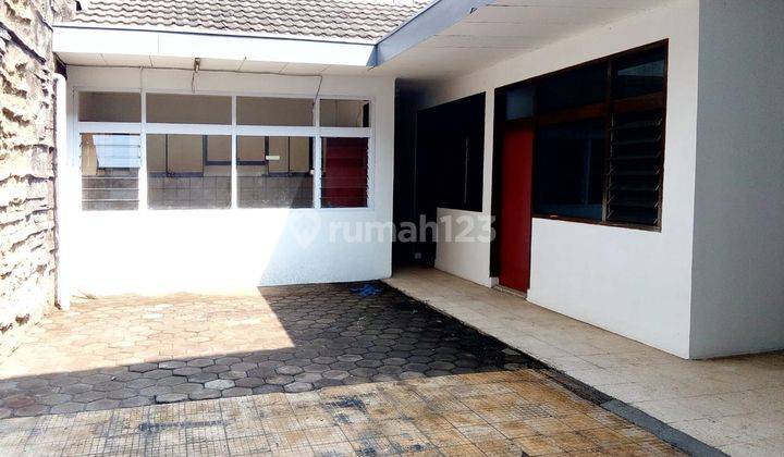 Disewakan Rumah Ruang Usaha Sayap Sudirman 4