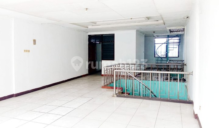Disewa Ruko Bagus Daerah Ahmad Yani Cicaheum, Bandung 1