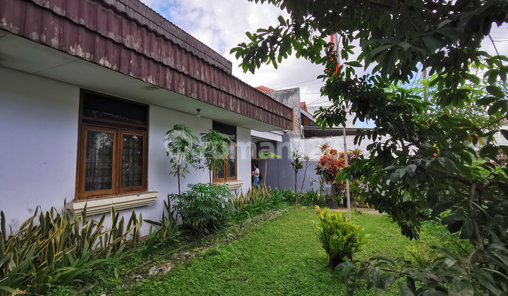 Jual Rumah Tua Pasteur Cocok untuk Hotel Geust House 2