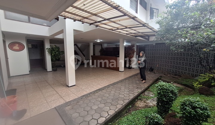 Dijual Rumah Apik Terawat di Sayap Riau Strategis Dijual Rumah Apik Terawat di Sayap Riau Strategis