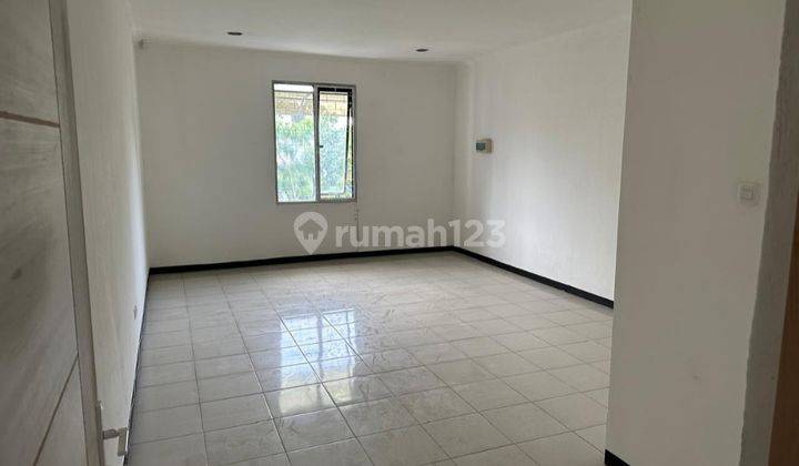 Disewakan Ruko Strategis Di Mainroad Karapitan  2
