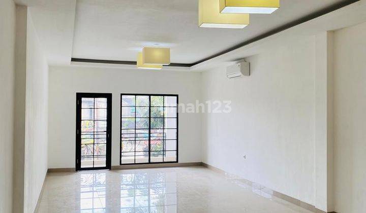 Ruko Strategis Ciwastra Margacinta Bandung 6