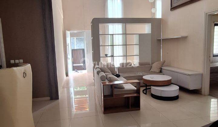 Rumah Modern Minimalis di Setraduta 1