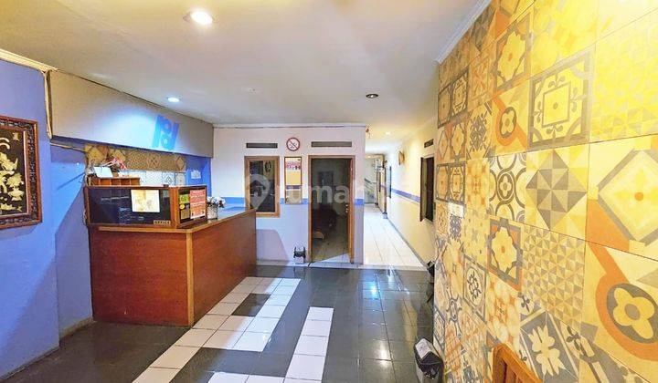 Hotel Dan Minimarket di Mainroad Gatot Subroto Bandung 1