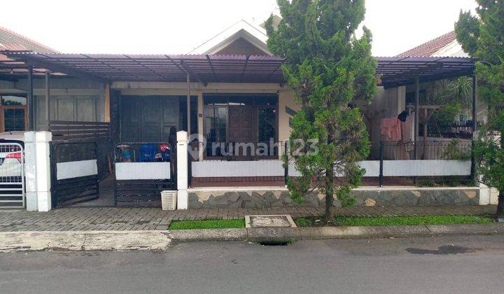 Rumah Murah Di Komplek Singgasana Pradana Bandung 1