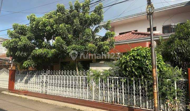 Dijual Rumah Besar Terawat Di Daerah Kembar Sriwijaya Regol 1