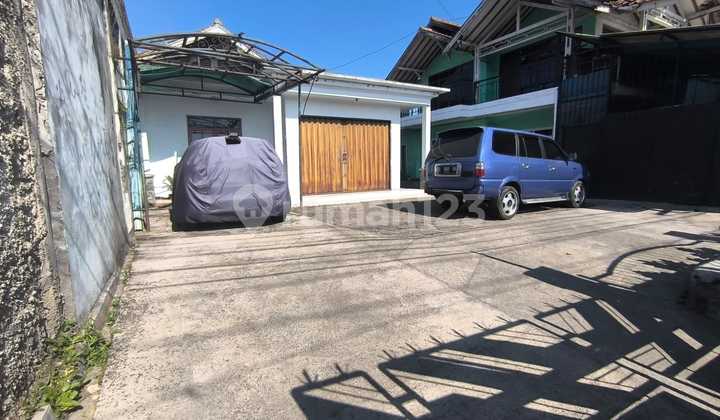 Selling Bank Auction Assets Large House In Cihanjuang Cimahi 2