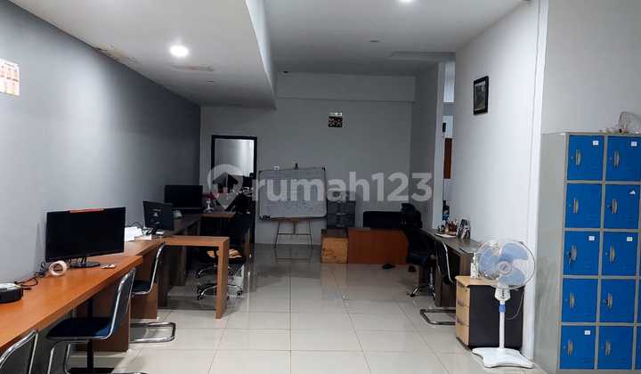 For Sale Strategic Business House In Dago Bawah Wing 2