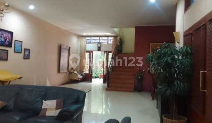 Jual Aset Lelang Bank Rumah Lux di Sayap Dago Jl. Multatuli 2