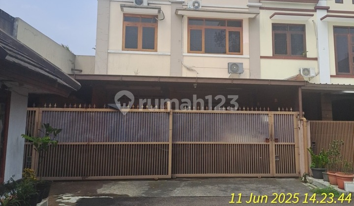 Jual Cepat Aset Lelang Bank Rumah Lux di Mekarwangi 2