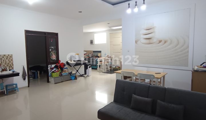 For Sale Minimalist House Fully Furnished In Taman Holis Indah 1 2
