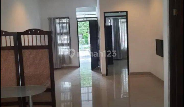 Disewakan Rumah Di Kompleks Batununggal dekat Buah batu soekarno hatta Bandung 2