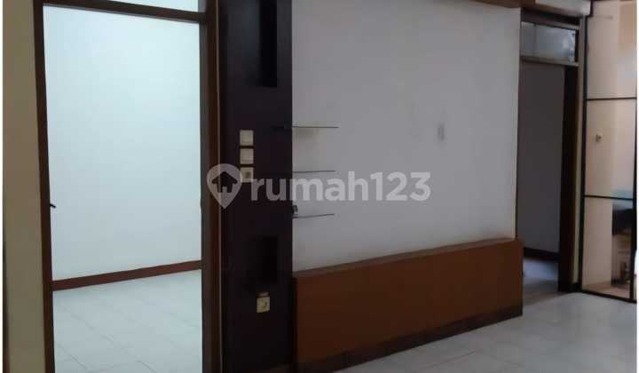 Disewakan Rumah Terawat Di Taman Kopo Indah 2 2