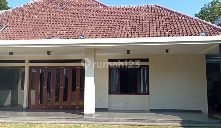 Dijual Rumah Besar Di Sayap Gatsu A. Yani 2