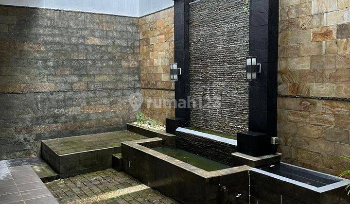 kan  Rumah Siap Huni Bagus Semi Furnished Dian Istana 2