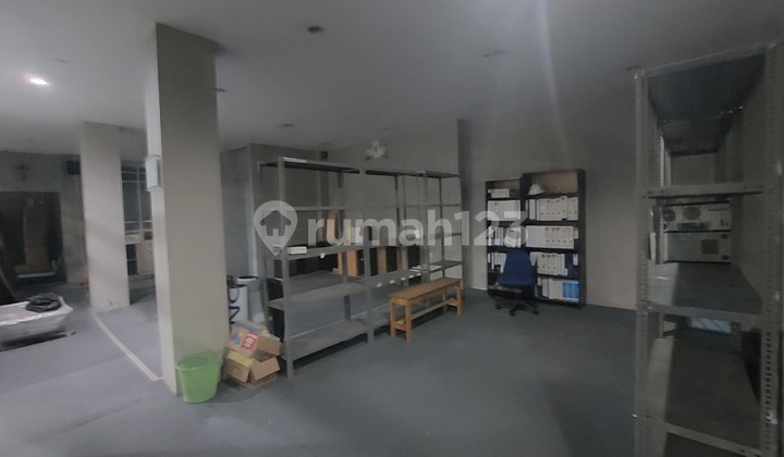 For Sale 4.5-Story Office Building on Kedung Cowek Main Road