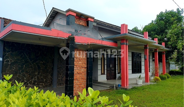DIJUAL RUMAH LUAS TANAH LUAS BANGETS.. LOKASI DI JALAN RAYA UTAMA BANDAR LAMPUNG