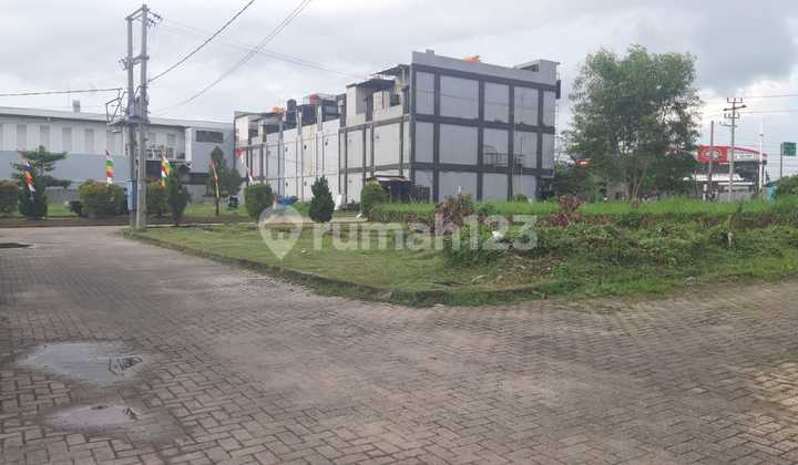 TANAH DIJUAL HOOK DI KAWASAN PERUMAHAN LOKASI STRATEGIS 3