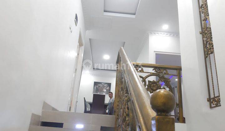 RUMAH MEWAH 2 LANTAI DISEWAKAN FULLY FURNISHED 3