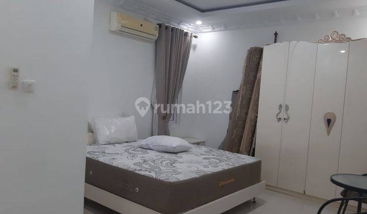 RUMAH MEWAH 2 LANTAI DISEWAKAN FULLY FURNISHED 12