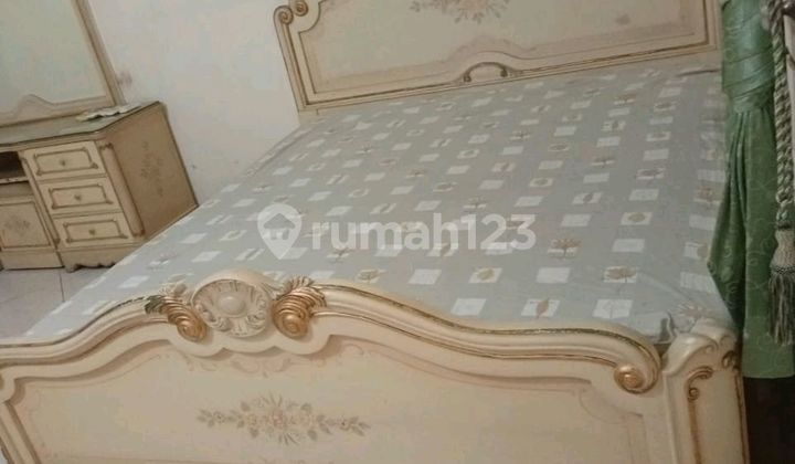 Luxury House with Beautiful Furnishings, Good SHM. 2