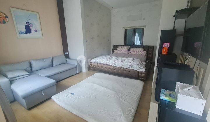 di JALAN H.ADAM MALIK 
PERUMAHAN CITRA BERINGIN REGENCY 11