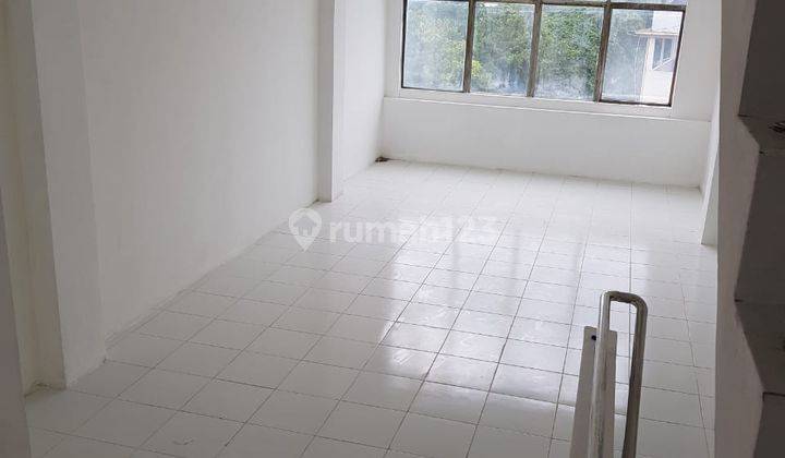 RUKO 5 LANTAI,DEKET RUMAH SAKIT,MALL,UNIVERSITAS, PERTOKOAN di Jalan rawa bahagia 
Grogol Jakarta barat  7