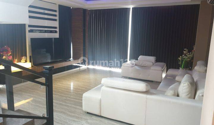 PURI PARK VIEW PENTHOUSE  1