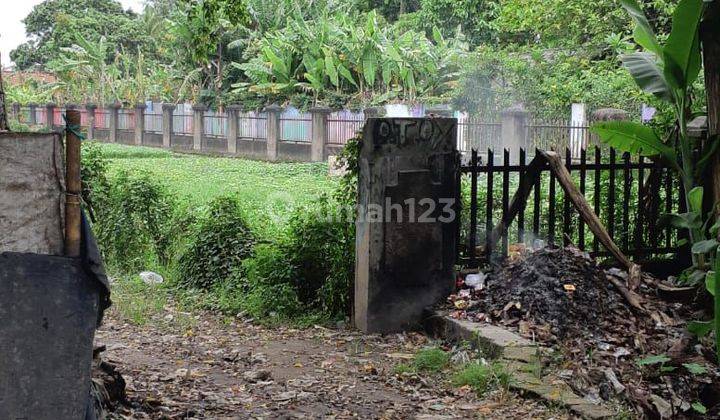 di Jalan Raya Tanjung Burung Kampung Melayu Teluk Naga.
Sebaris dengan kawasan pergudangan LAKSANA,deket PIK 2 1