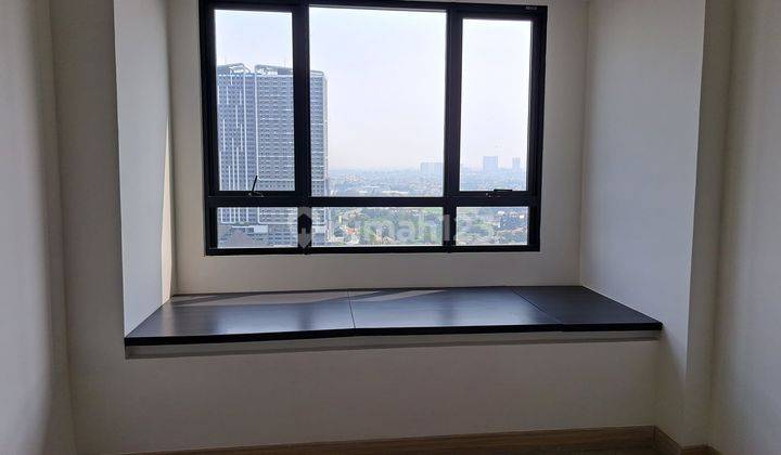 Apartemen Collins Boulevard Bagus Semi Furnished 1