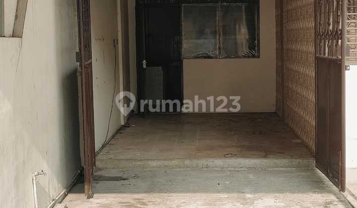 Rumah Jelambar Marsela.luas 200M2 Rumah Jelambar Marsela.luas 200M2