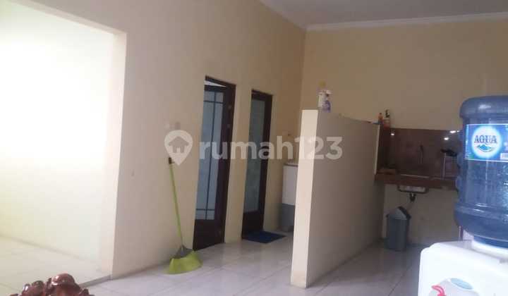 Rumah Baru di Jl Otista Kab. Kuningan 2 Lantai  10