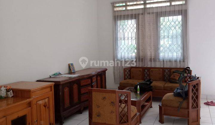 Rumah di Komplek Pondok Hijau 2 Lantai 6