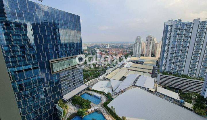 La Riz Apartment Pakuwon Mall 2 Bedroom Pool View Furnished Bagus 1