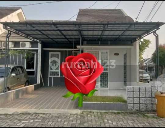 House for Sale in Mustikajaya, Bekasi City 2
