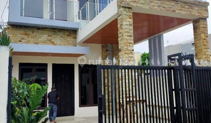RUMAH PINGGIR JALAN COCOK UNTUK KANTOR DAN KOST DI KOTA MEDAN 2