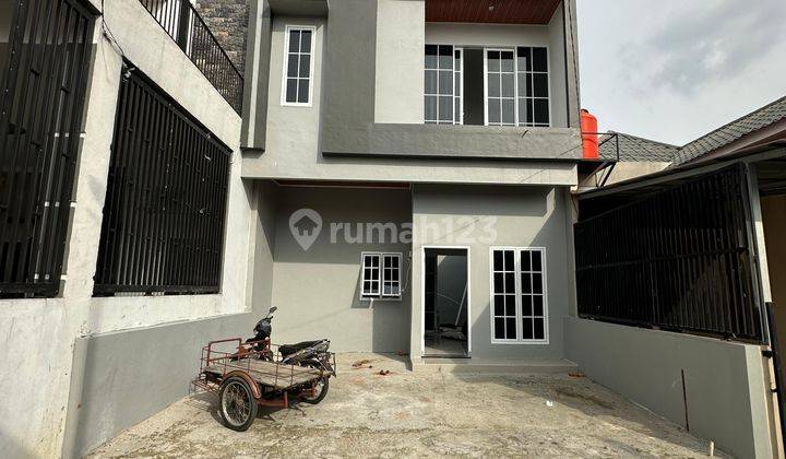 Rumah Baru Ready Siap Huni Rumah 2 Lantai Dekat Mesjid  1