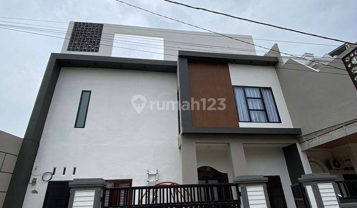 Rumah Cantik Siap Huni Daerah Menteng di Komplek Menteng Indah Jl. Menteng Medan Denai 1