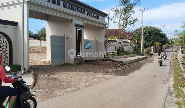 LUXURY HOUSE DENGAN KONSEP GERBANG MEGAH DI MARENDAL MEDAN 2