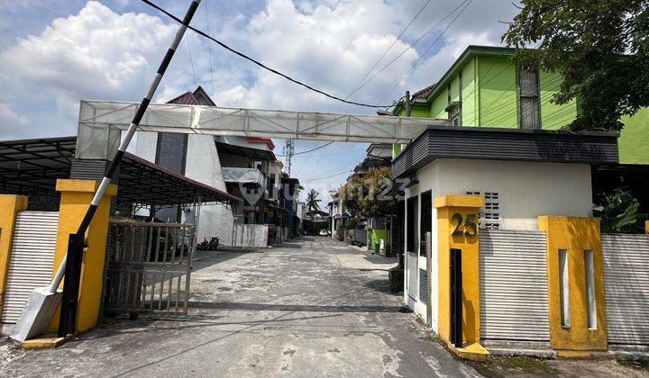 DIJUAL RUMAH 2 LANTAI DAERAH MEDAN BARU LOKASI DI TENGAH KOTA 2