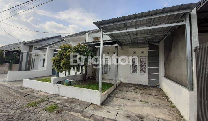 RUMAH SIAP HUNI SENTRALAND DRIYOREJO GRESIK 1