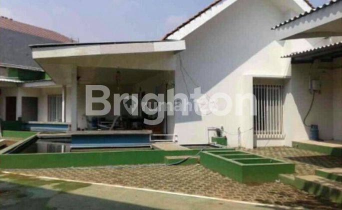 RUMAH 1 LT NGANTONG LUAS DAN BISA DIKEMBANGKAN DI JL RUNGKUT DEKAT TOLL JUANDA RUMAH SAKIT PEMKOT KAMPUS UPN.UINSA  PETRA ACYTIA DAN POLTEK PELAYARAN 2