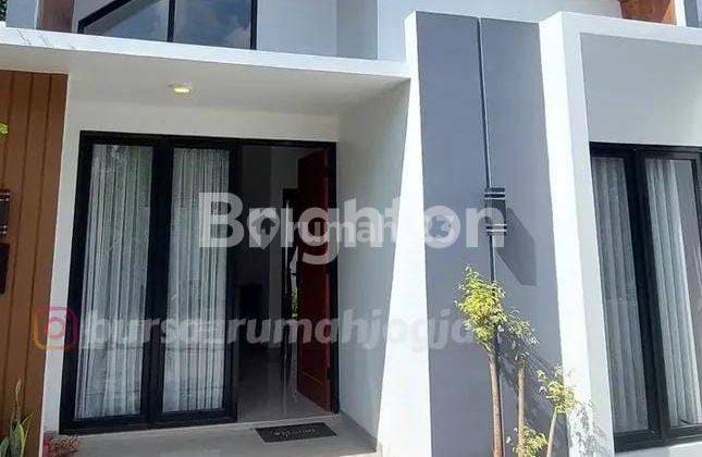 HARGA PERDANA RUMAH BARU  MODERN MINIMALIS 1 LT ASRI DEKAT RUNGKUT INDUSTRI..RAYA MERR DAN TOLL JUANDA SERTA PETRA ACYTIA.UPN .POLTEK PELAYARAN DAN UINSA MENJADIKAN PILIHAN UTAMA RUMAH INI.  2