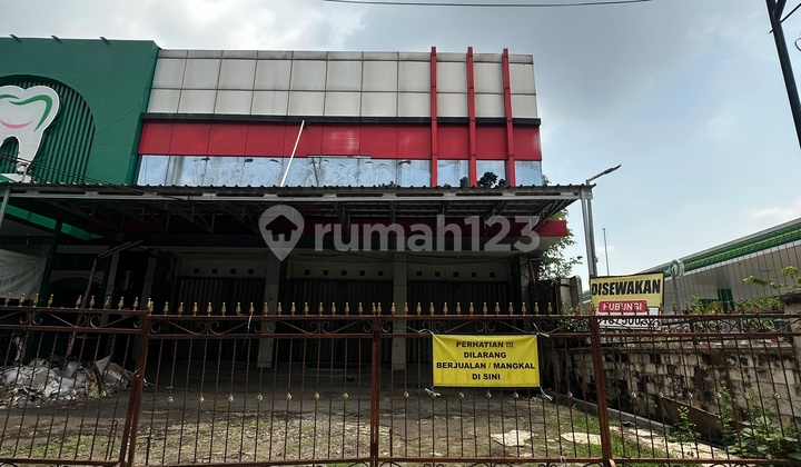 Shop house, 3 Floors Very Strategic 1