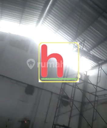 Gudang Hook di Pergudangan MIami  Kapuk Kayu Besar 