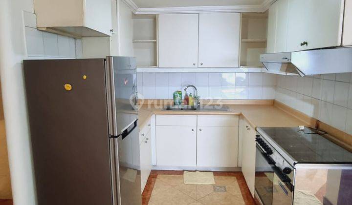 Sewa Murah Bisa Nego 2 BR Apartemen Taman Anggrek Fully Furnished 2