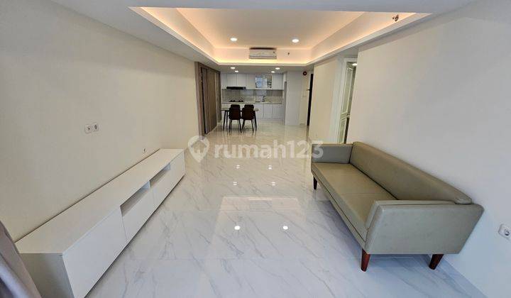 Murah Nego Renov 2 BR Apartemen Taman Anggrek Fully Furnish 1