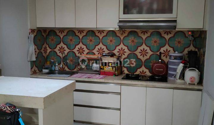 Rumah Second Istimewa di Cibubur Country Sertifikat SHM 9